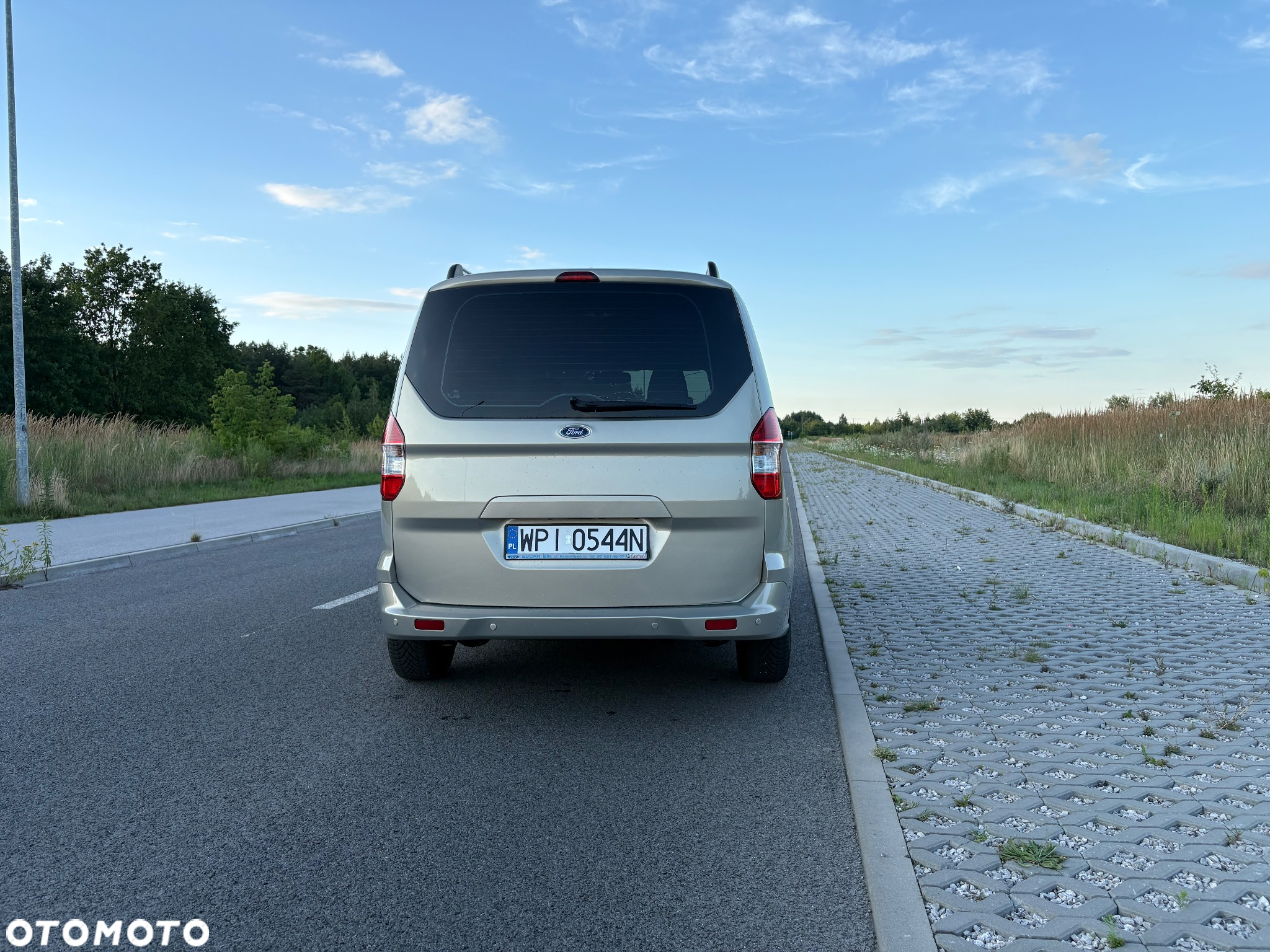 Ford Tourneo Courier - 5