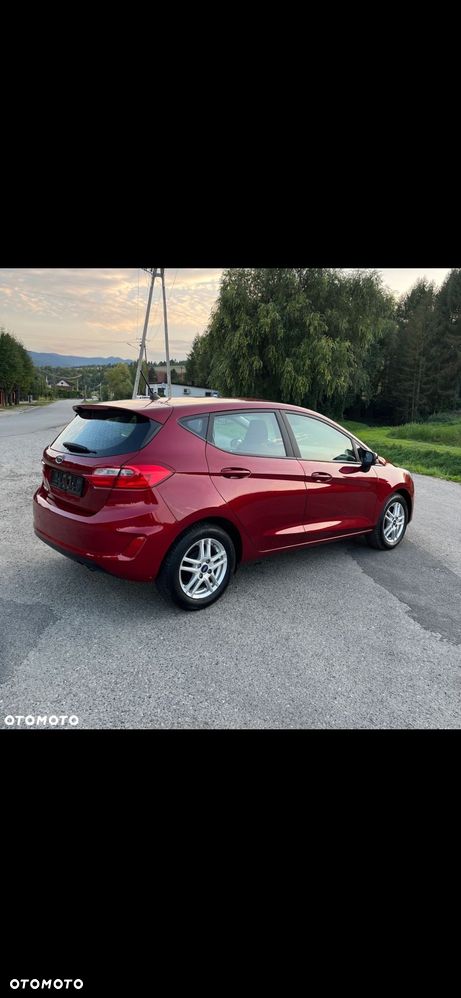 Ford Fiesta 1.1 S&S TREND - 9