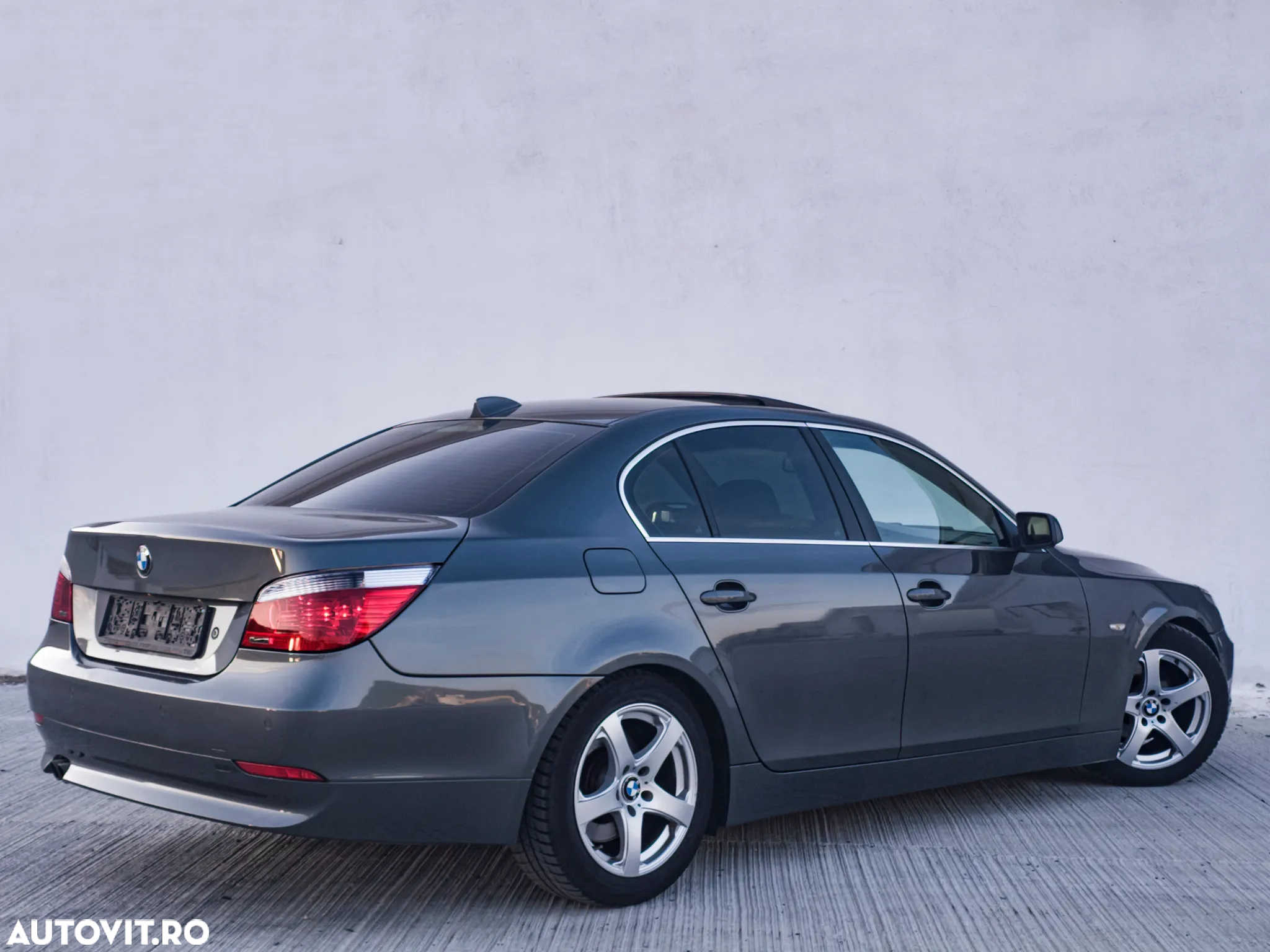 BMW Seria 5 525d Aut. - 6