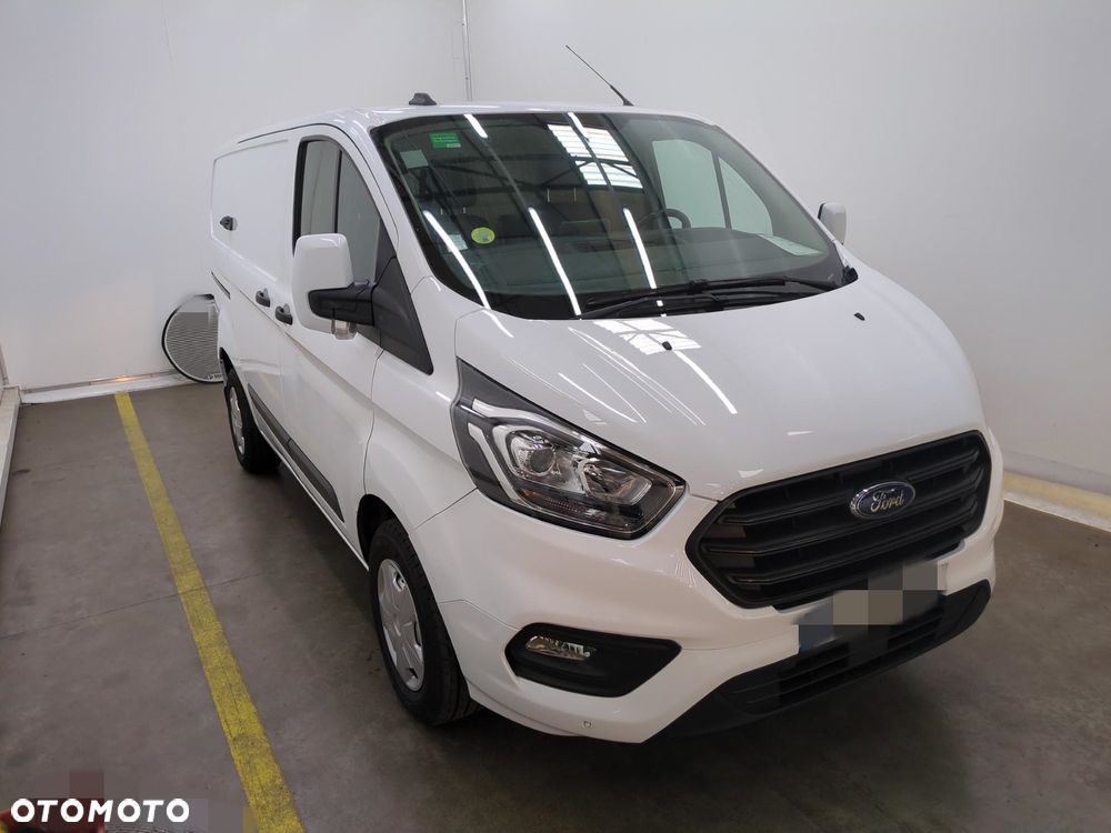 Ford CUSTOM - 5