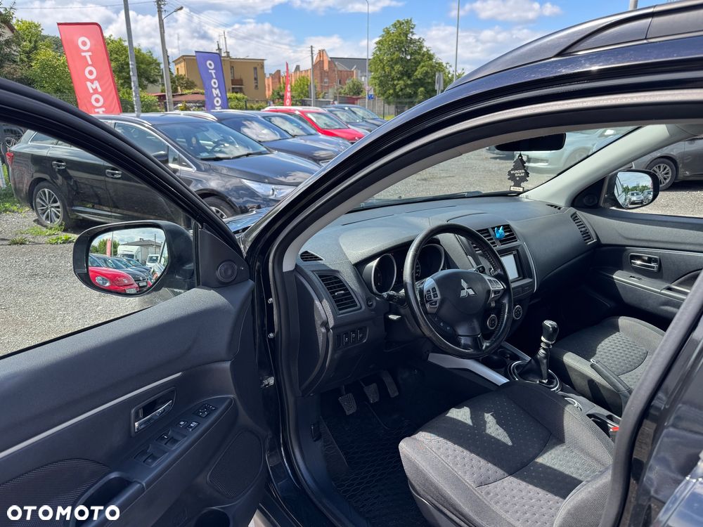 Mitsubishi ASX 1.8 DID Instyle NAVI 4WD AS&G - 19