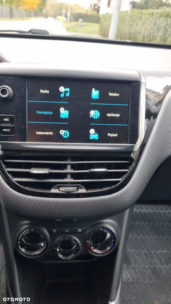 Peugeot 2008 1.2 Pure Tech Style - 10