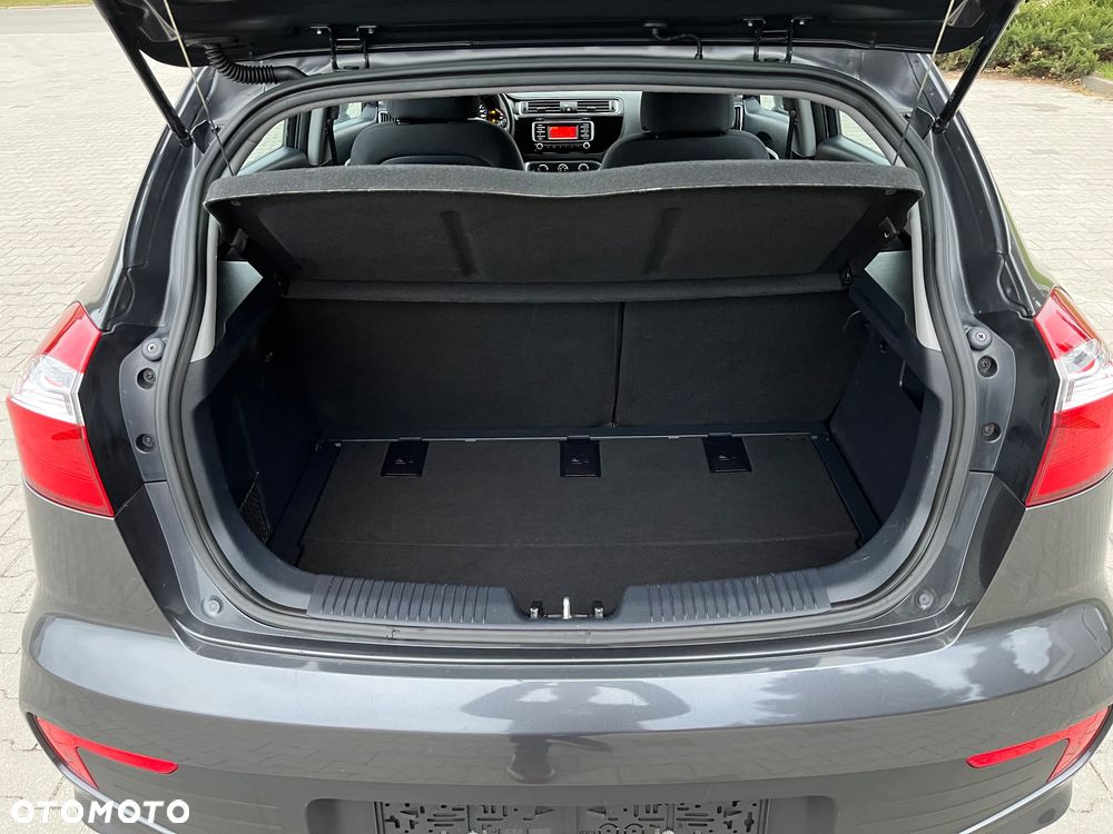 Kia Rio 1.2 Attract - 12