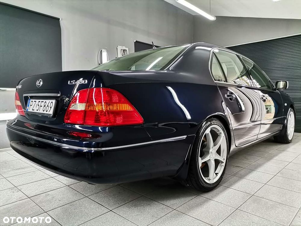 Lexus LS High Class - 24