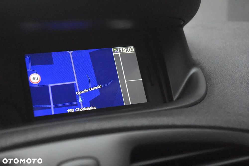 Renault Scenic 1.5 dCi Authentique - 11