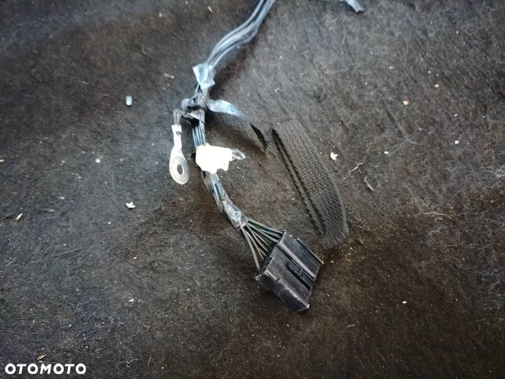 KLAPA BAGAŻNIKA KOMPLETNA FORD FOCUS MK2 HB 5D G3 - 11