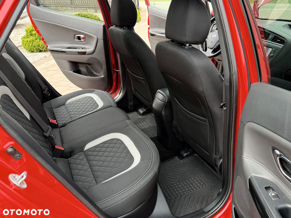 Kia Ceed 1.6 CRDi GT Line - 34
