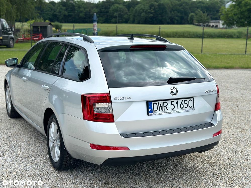 Skoda Octavia 1.6 TDI Elegance - 7
