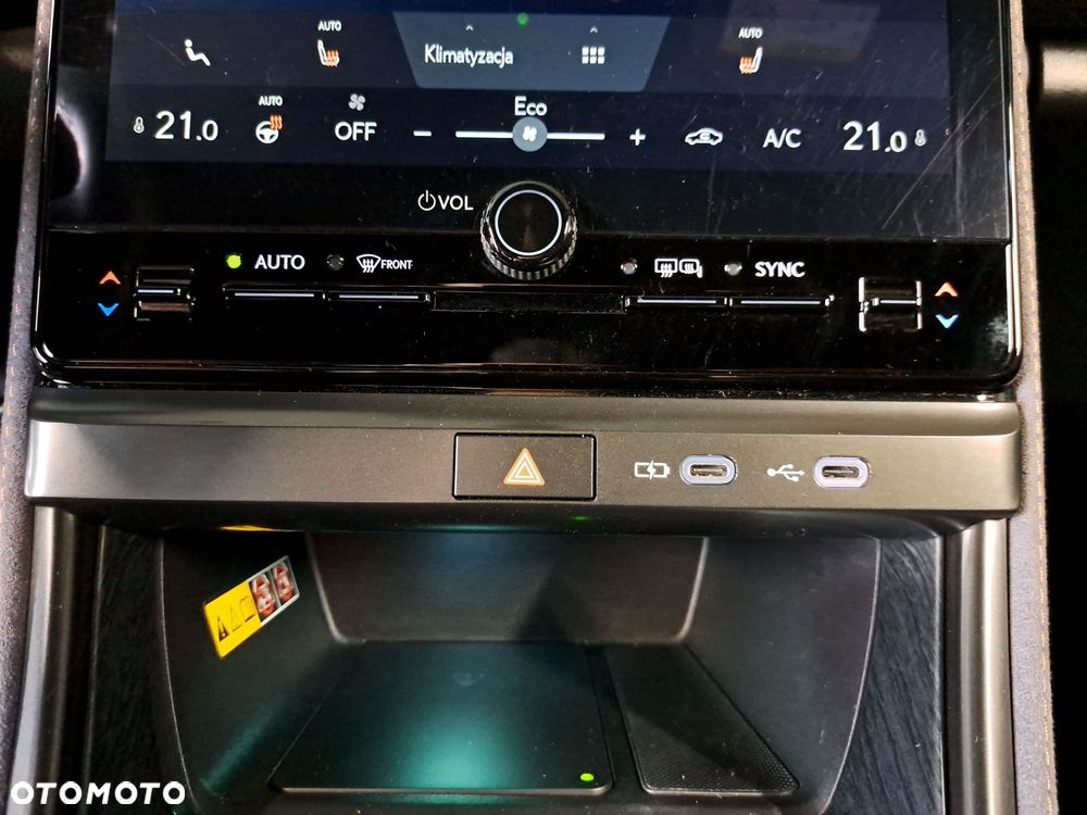 Lexus LBX 1.5 Hybrid Cool - 27