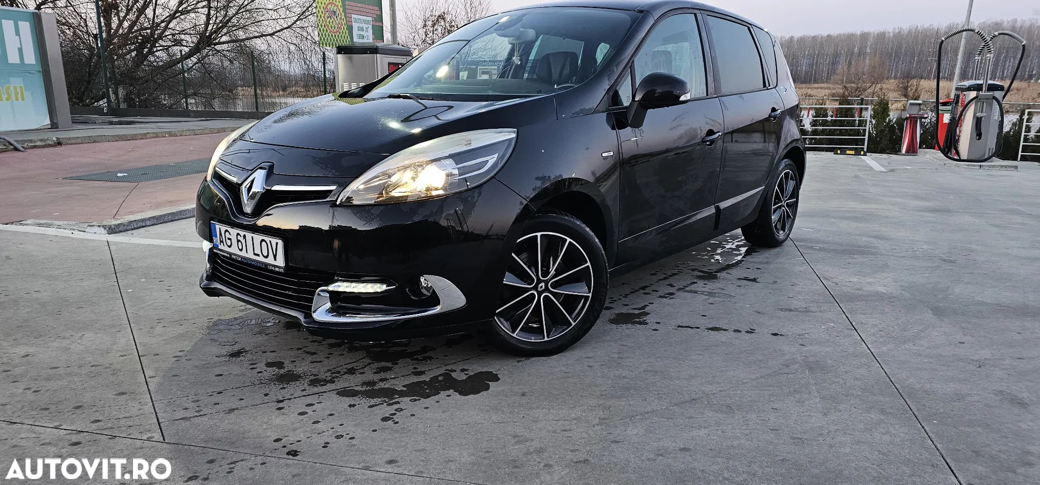 Renault Scenic ENERGY TCe 130 BOSE EDITION - 19