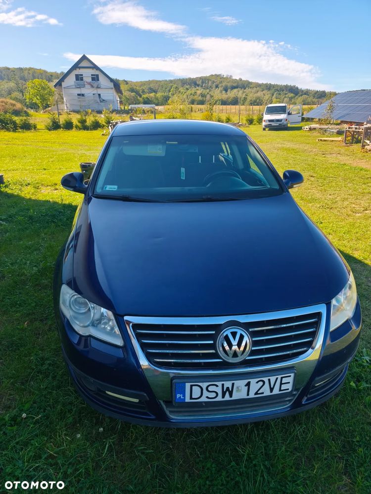 Volkswagen Passat 1.9 TDI Comfortline - 16