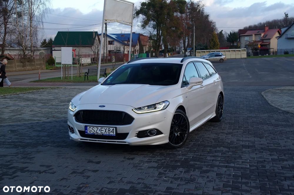 Ford Mondeo 2.0 TDCi Bi-Turbo ST-Line X PowerShift - 9