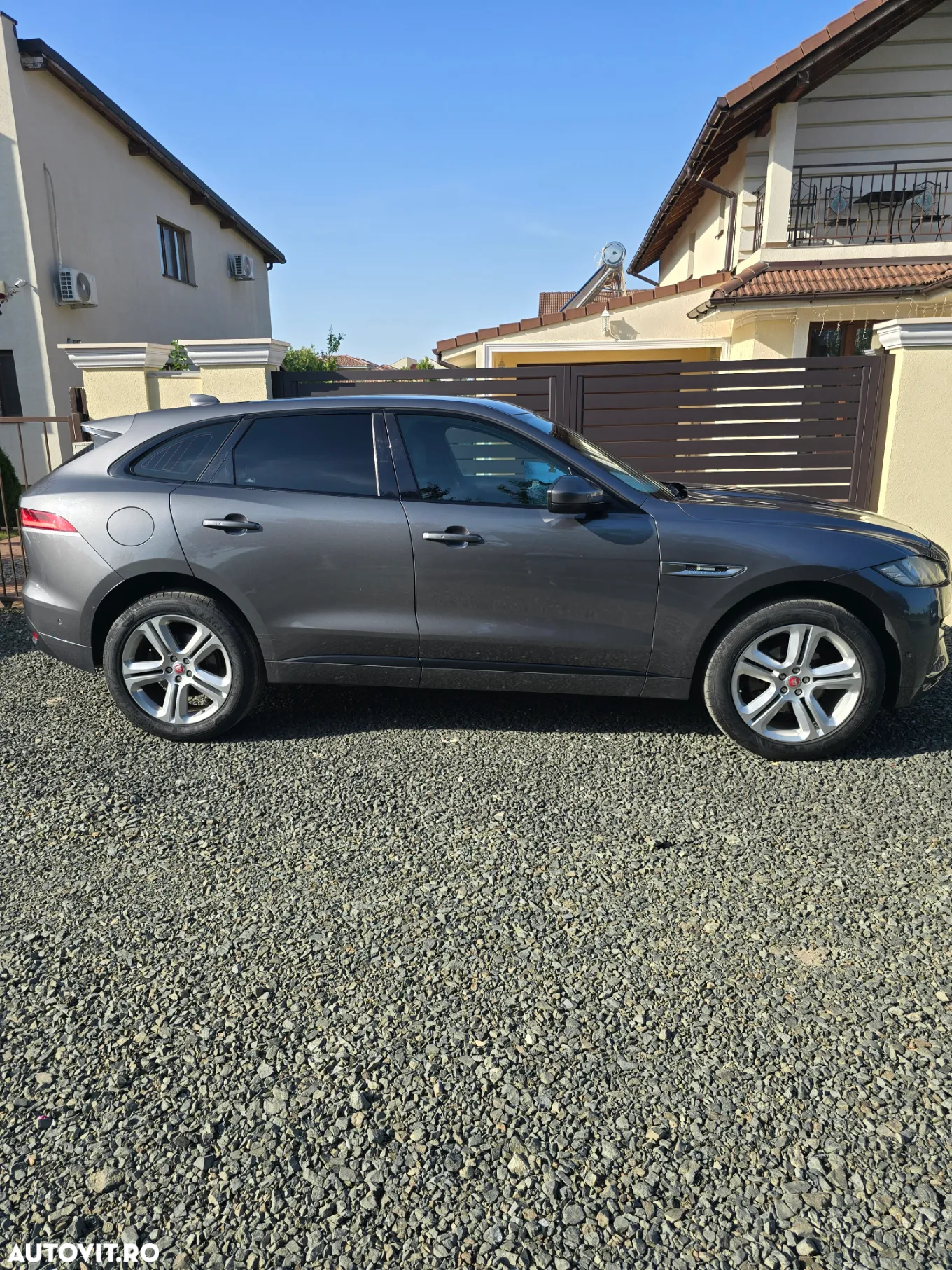 Jaguar F-Pace 25d AWD Aut. R-Sport - 3