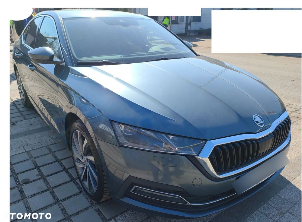 Skoda Octavia - 4