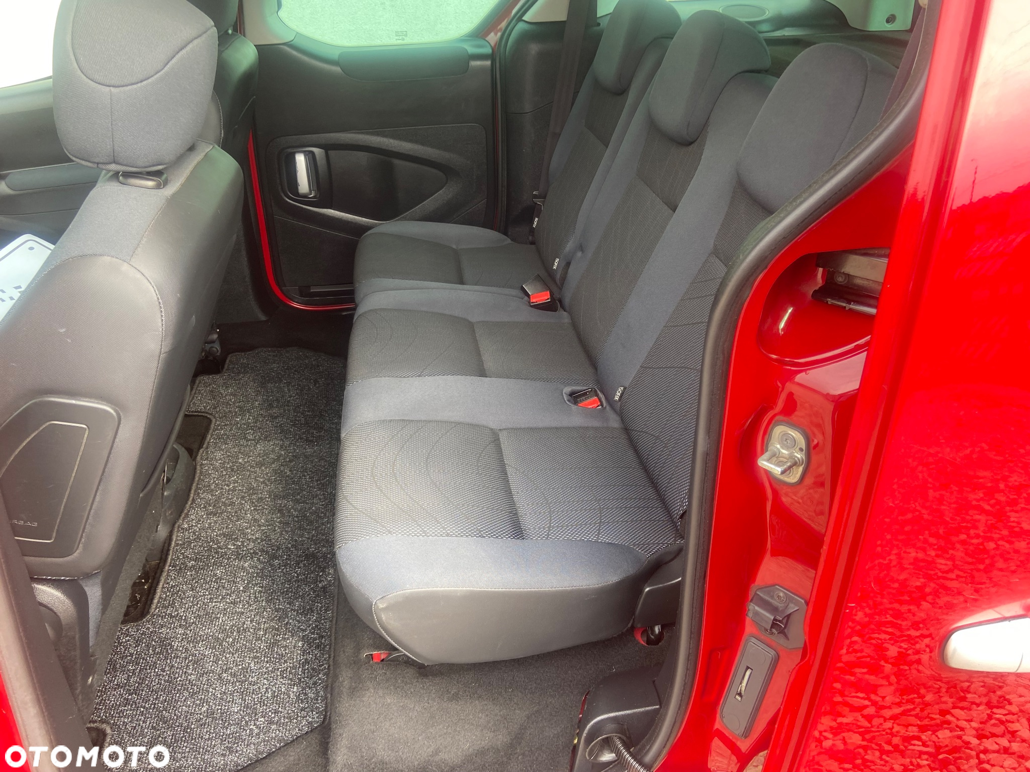 Peugeot Partner Tepee HDi FAP 110 Tendance - 29