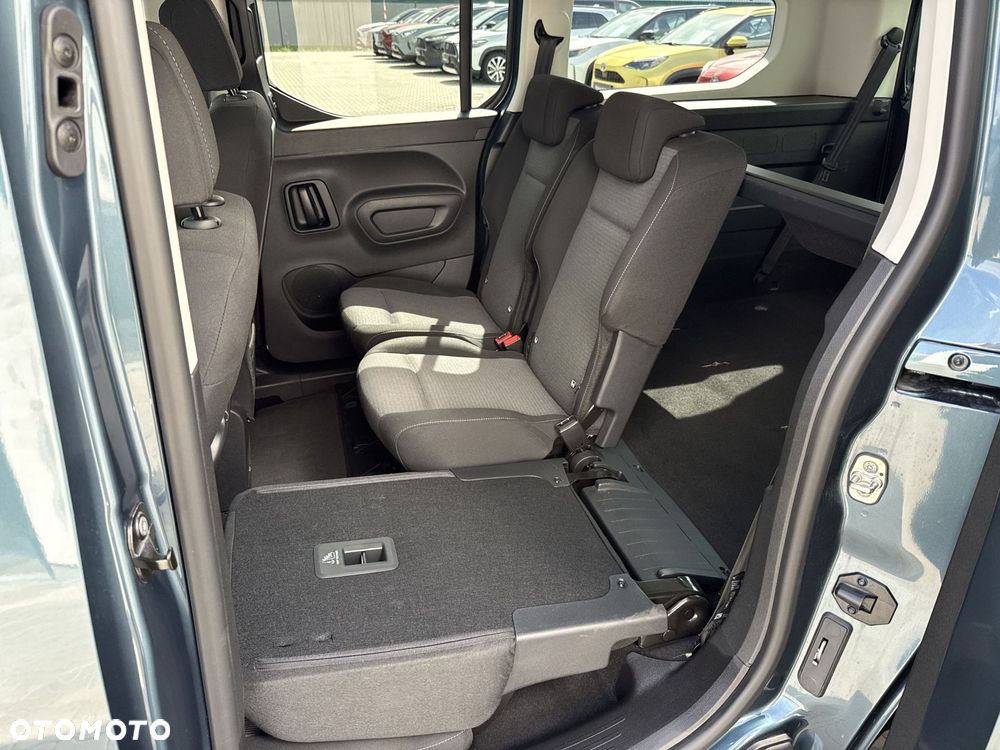 Toyota Proace City Verso Long 1.2 D-4T Family - 12
