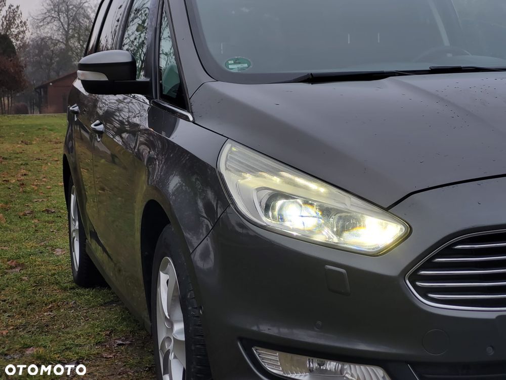 Ford Galaxy 2.0 TDCi Titanium - 29