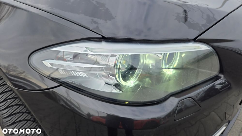 BMW Seria 5 520d xDrive Luxury Line - 10
