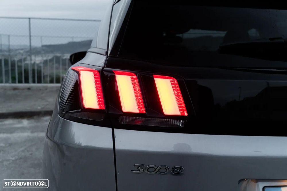 Peugeot 3008 1.6 BlueHDi GT Line - 33