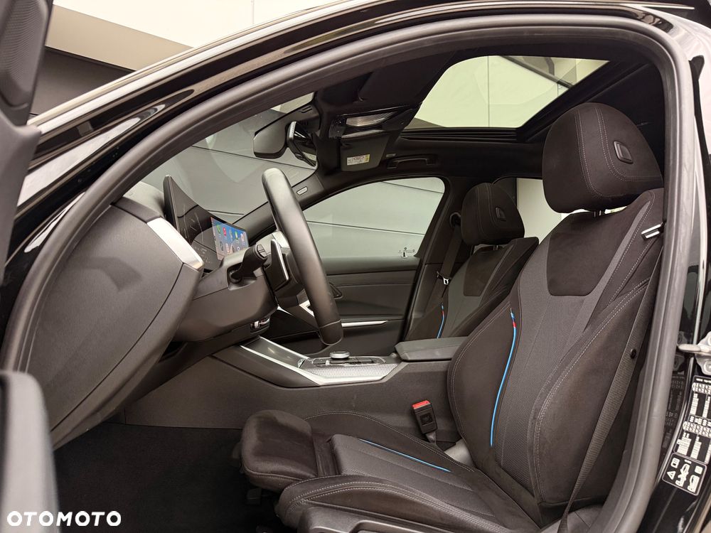 BMW Seria 3 320d xDrive M Sport - 34