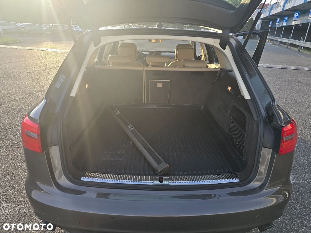 Audi A6 Avant - 9