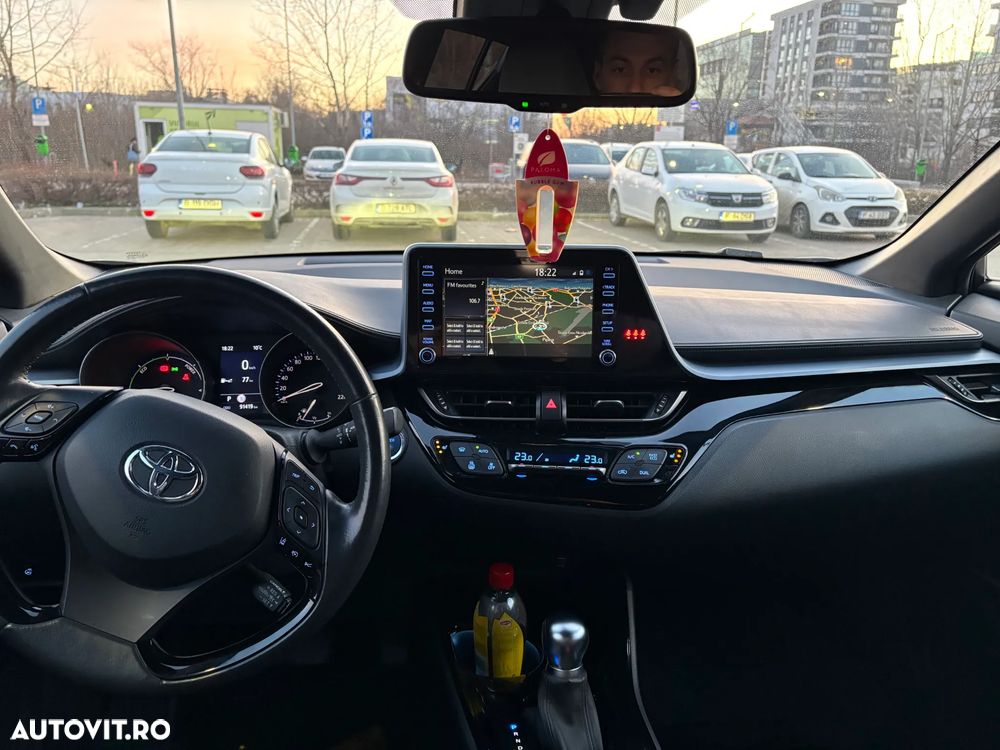 Toyota C-HR - 7