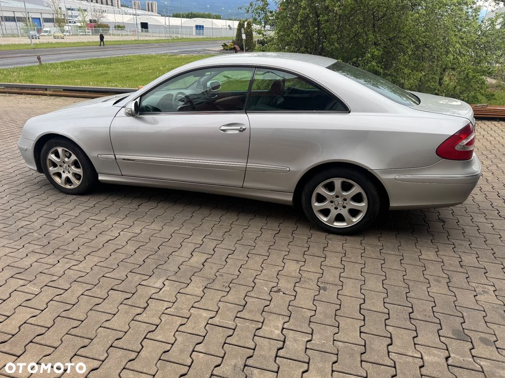 Mercedes-Benz CLK - 2