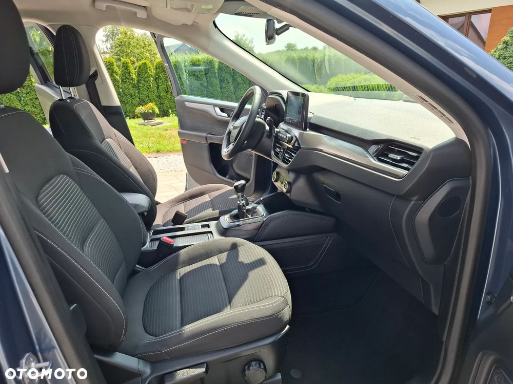 Ford Kuga 1.5 EcoBoost TITANIUM - 26