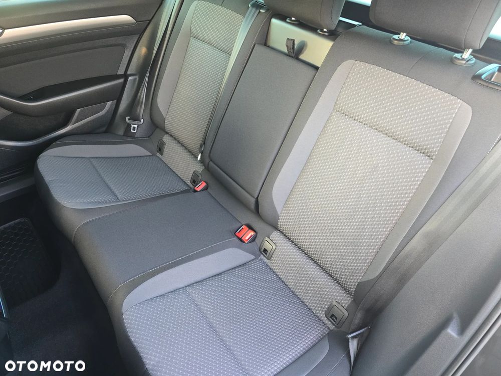 Volkswagen Passat Variant - 14