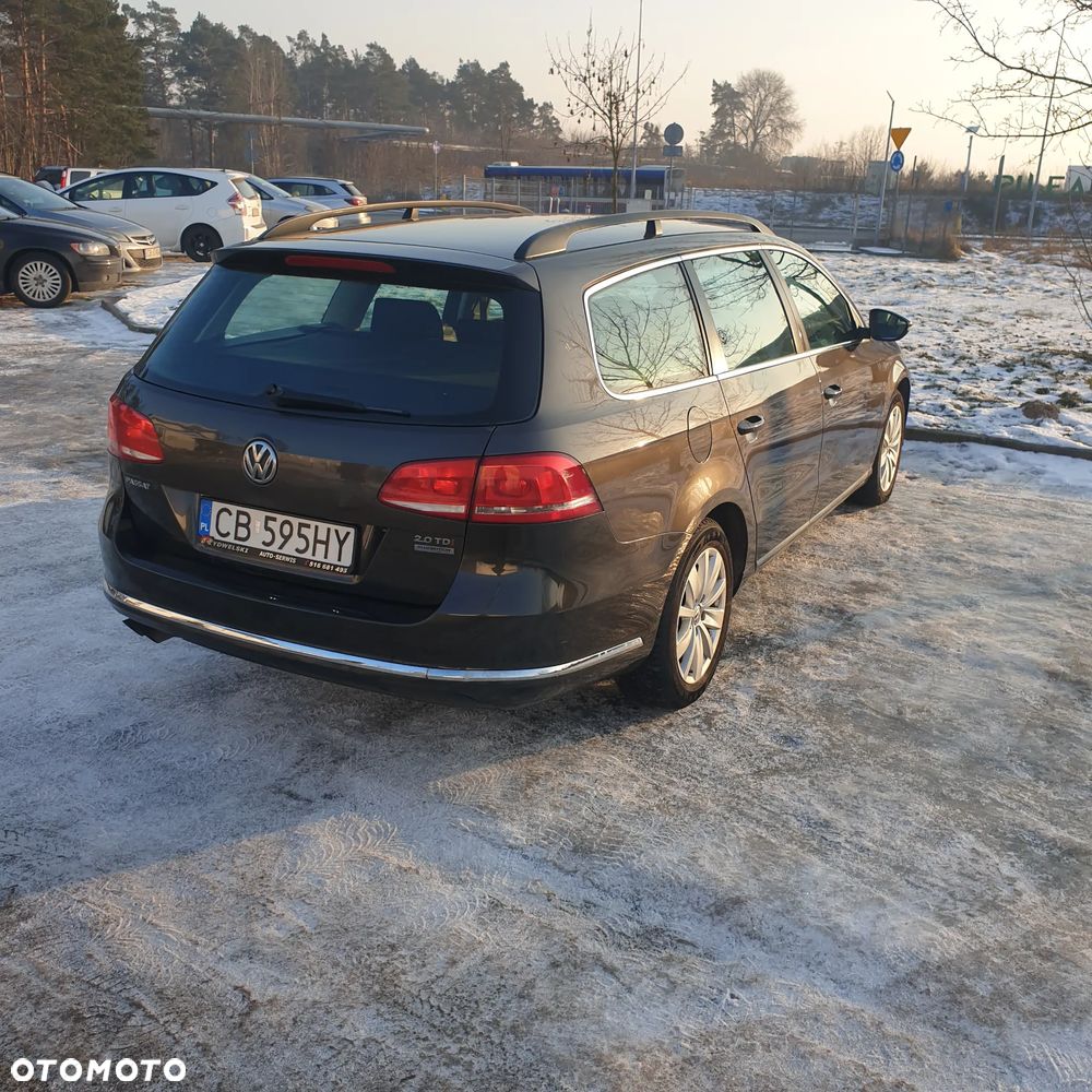 Volkswagen Passat 2.0 TDI 4Mot Highline DSG - 8