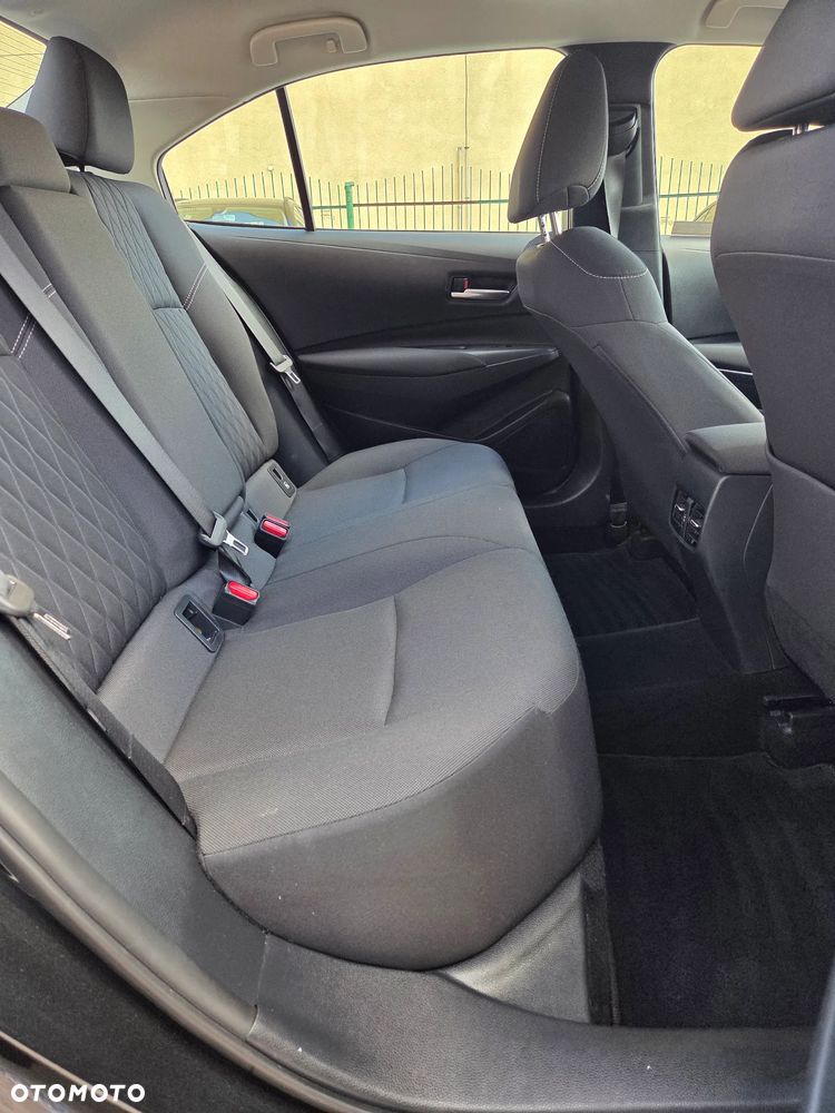 Toyota Corolla 1.5 Comfort - 17