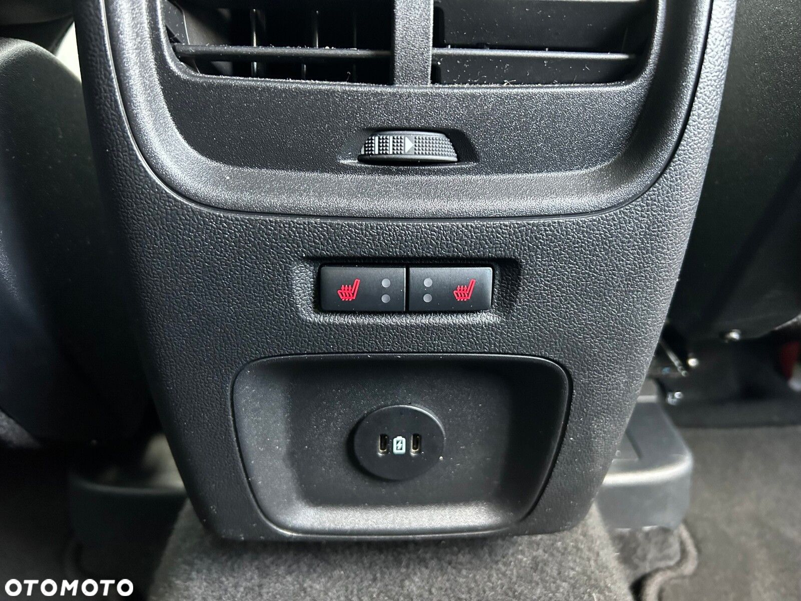 Ford Kuga 1.5 EcoBoost FWD Titanium X - 18
