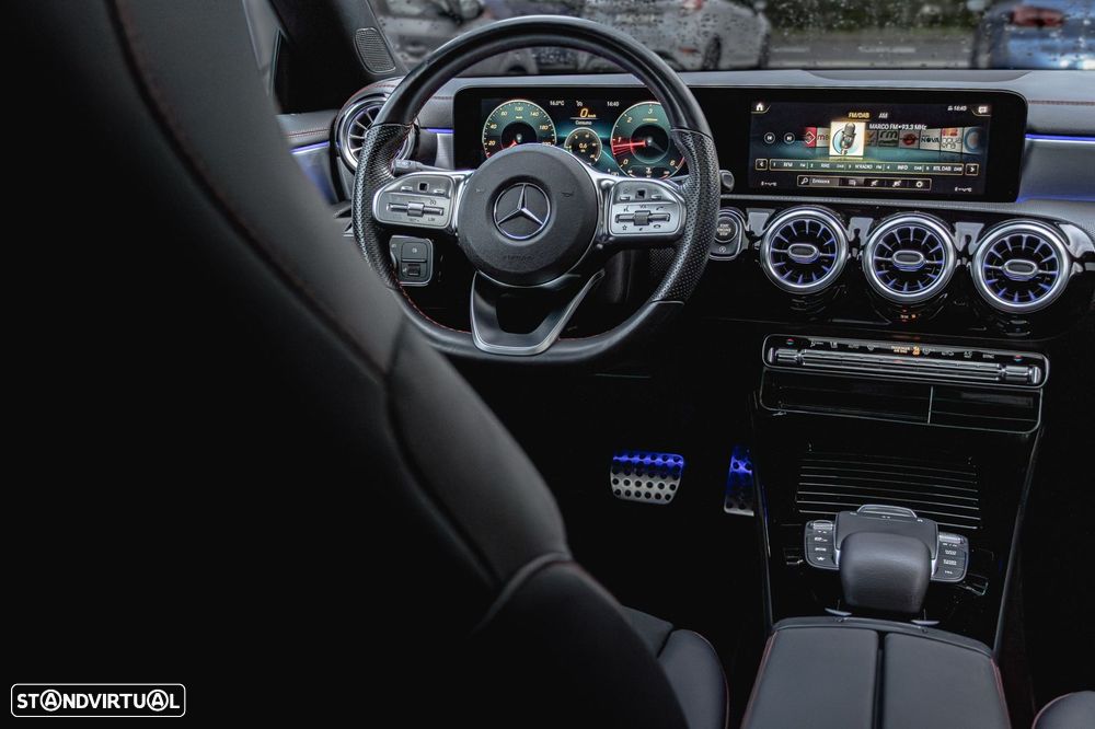 Mercedes-Benz CLA 200 - 16