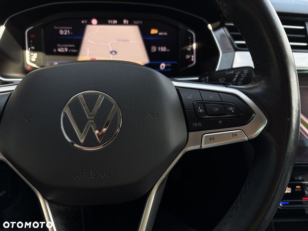 Volkswagen Passat Variant 1.5 TSI EVO Elegance DSG - 17