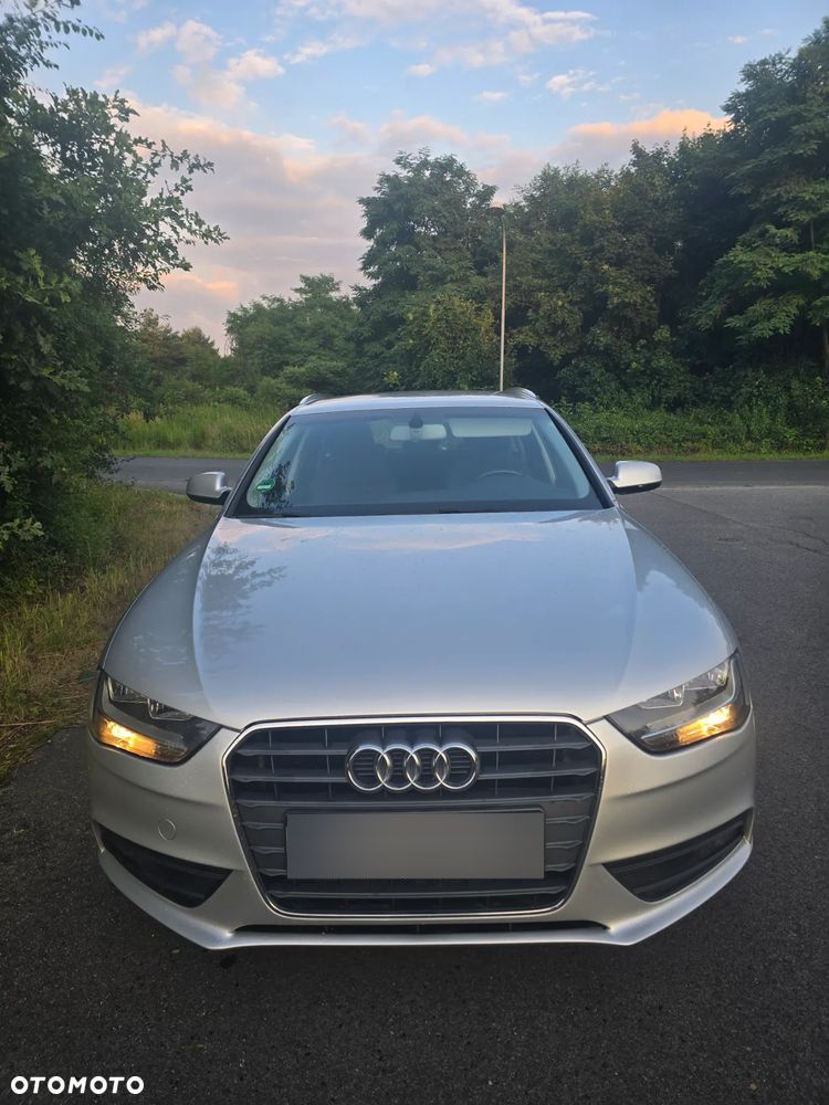 Audi A4 Avant - 1
