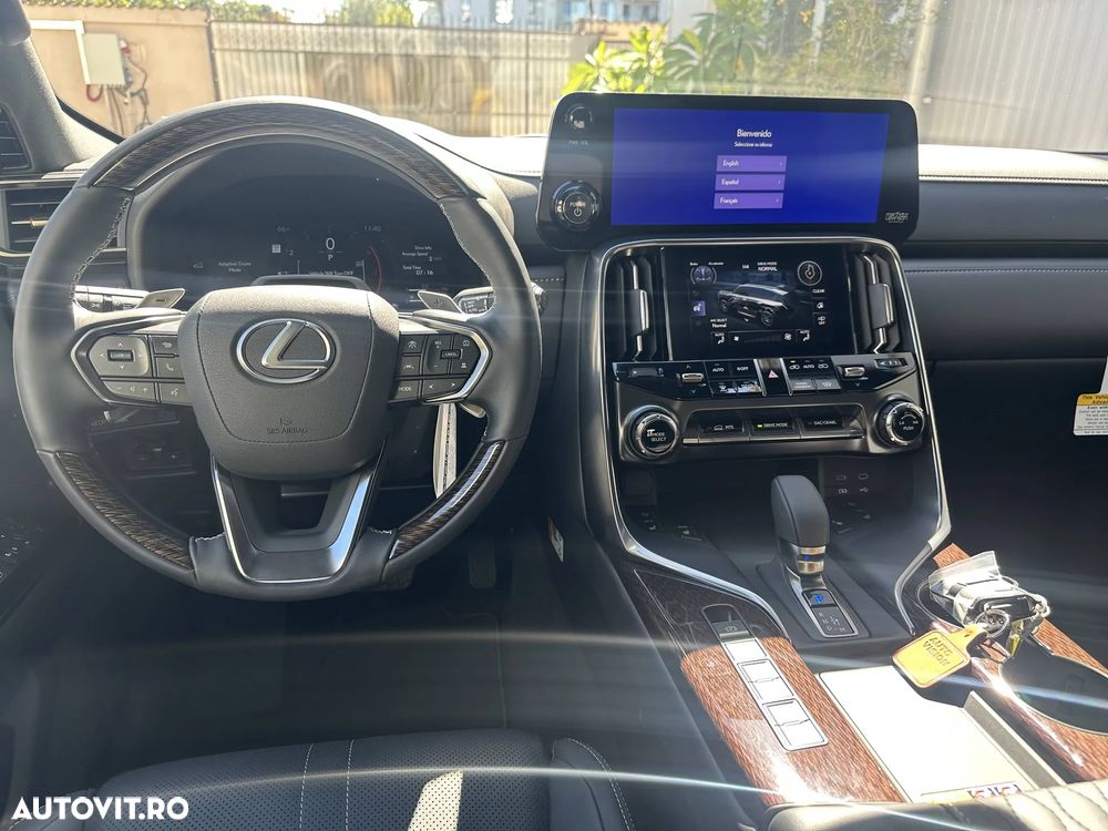 Lexus Seria LX - 25