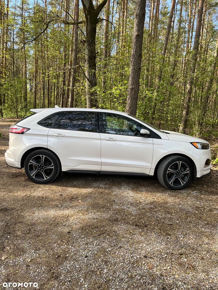 Ford Edge - 4