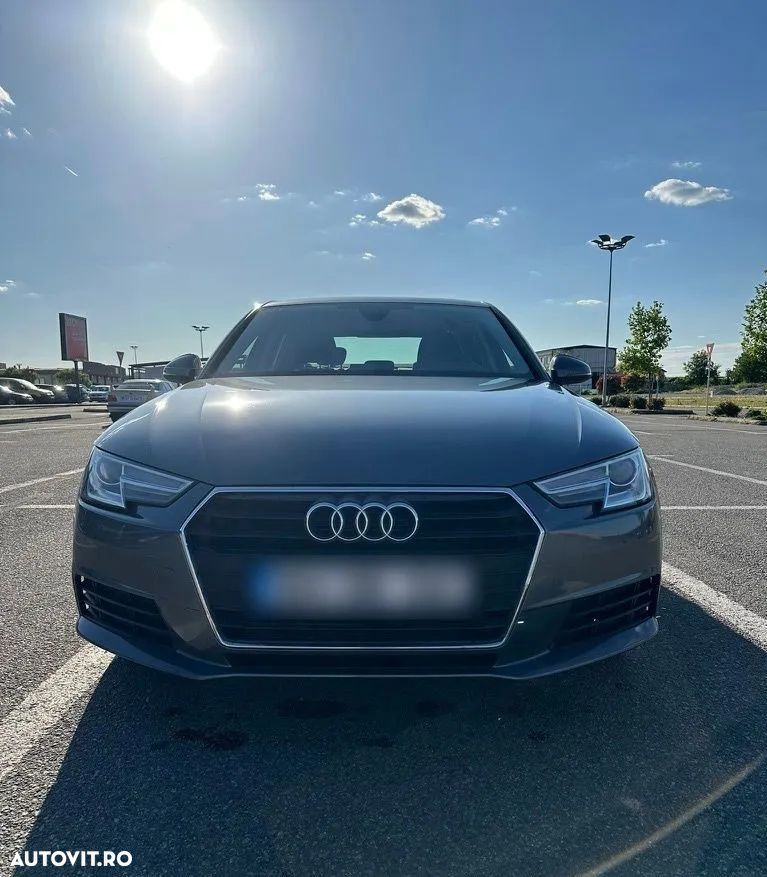 Audi A4 2.0 TDI S tronic - 1