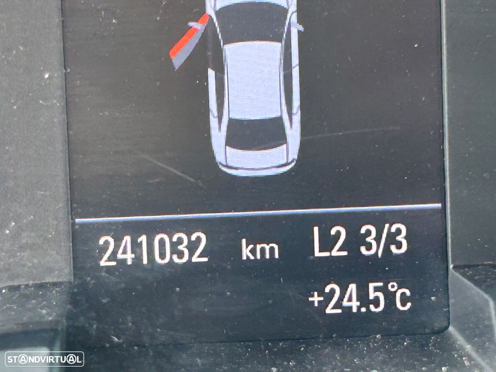 Audi A4 2.0 TDI — fotografia 5