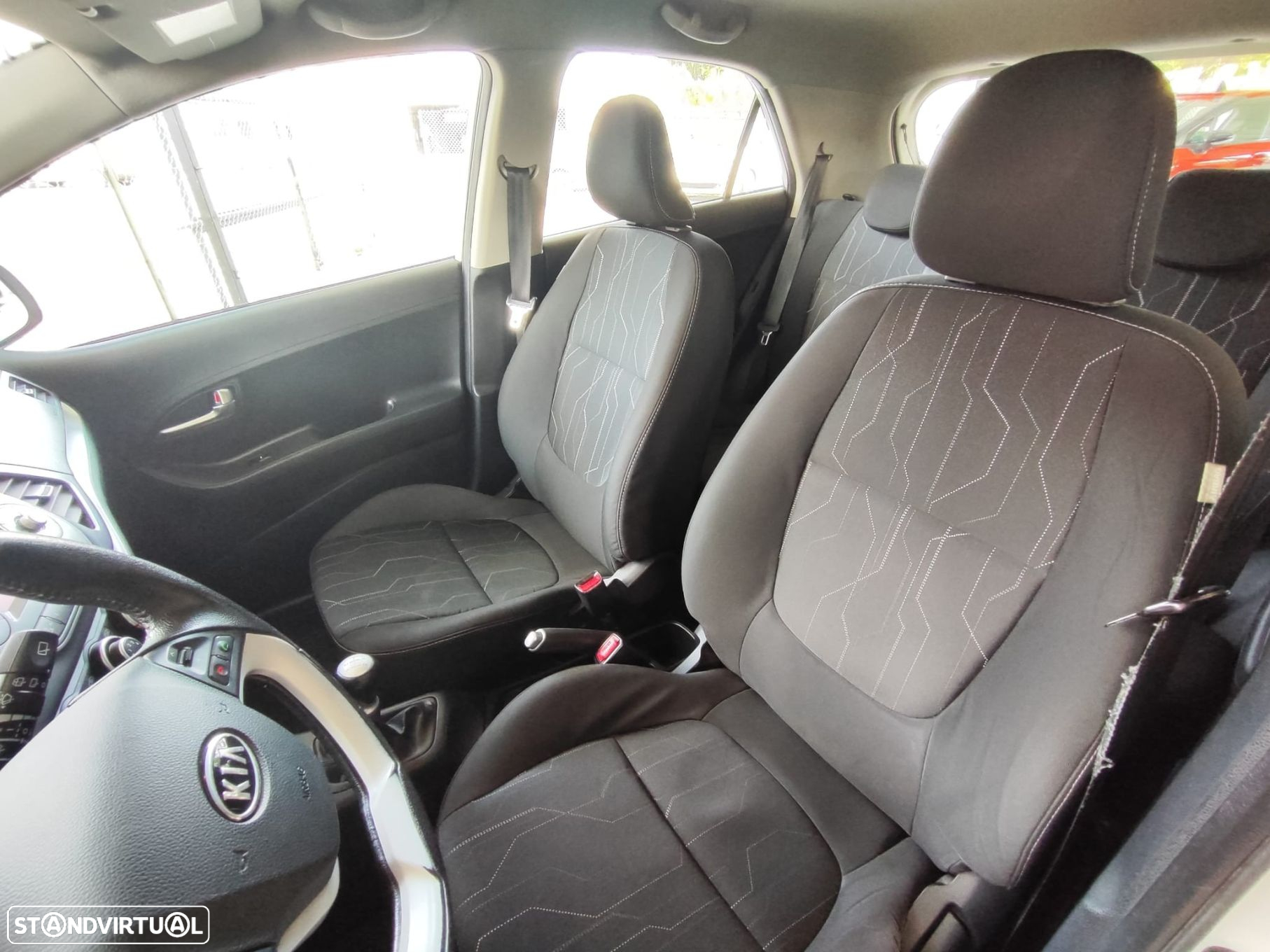 Kia Picanto 1.0 CVVT EX - 24