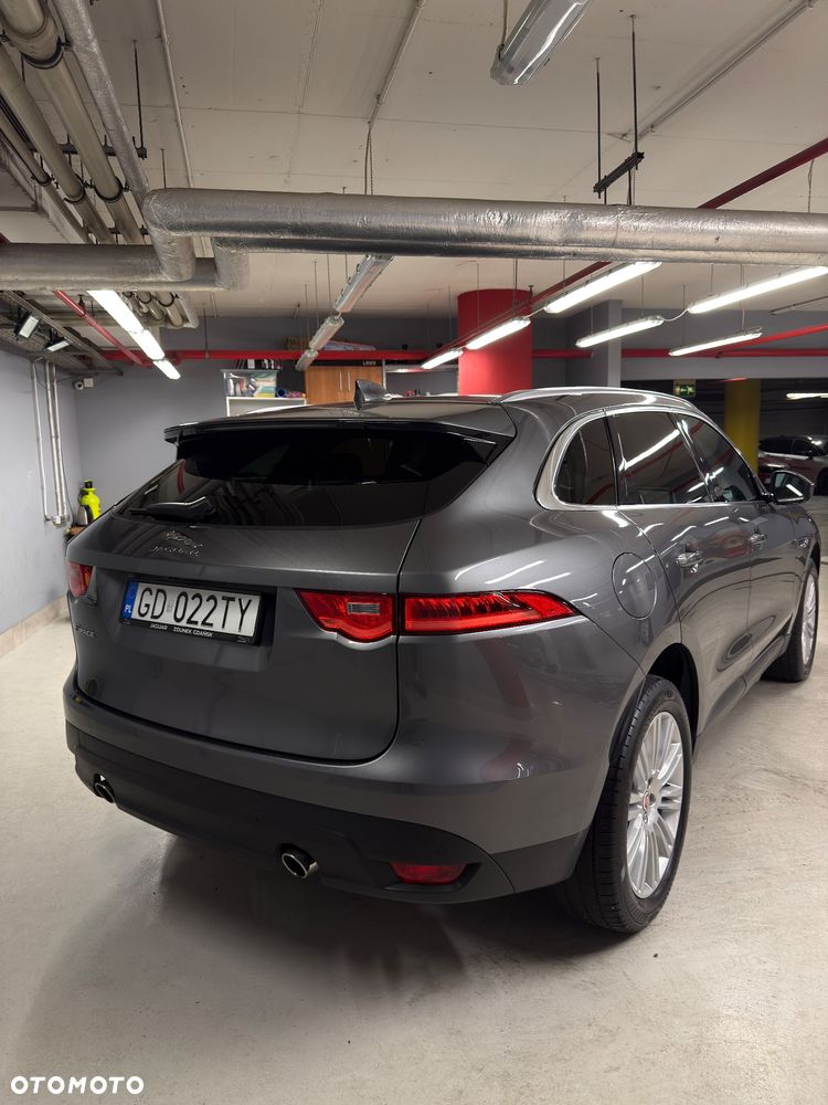 Jaguar F-Pace 2.0 i4D AWD Prestige - 16
