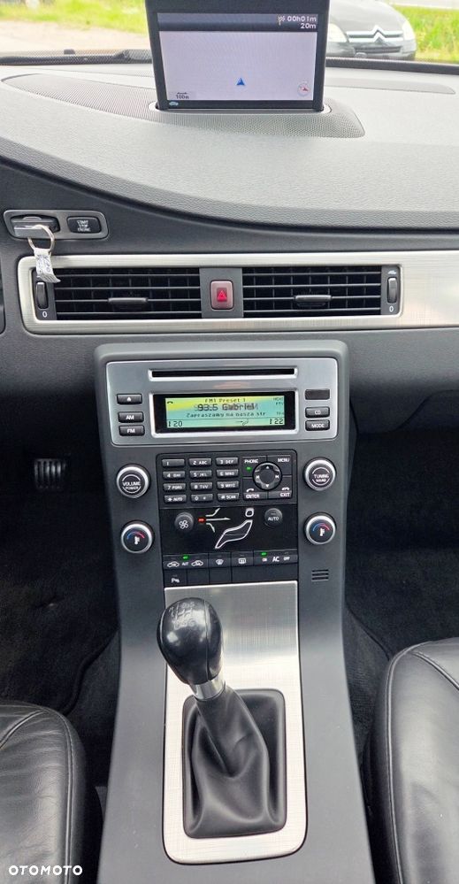 Volvo V70 2.0D Momentum - 38