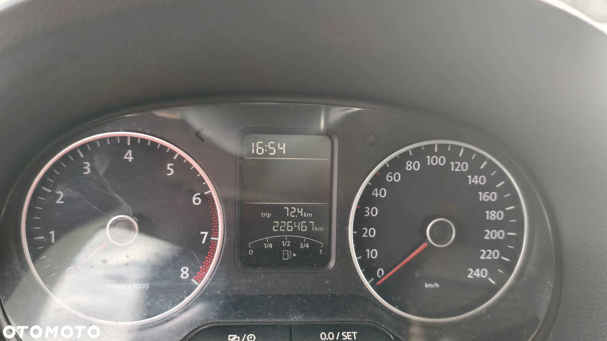 Volkswagen Polo 1.4 16V Comfortline - 7