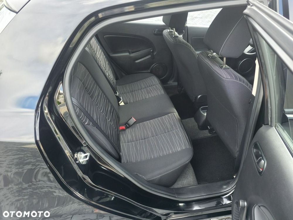 Mazda 2 - 9