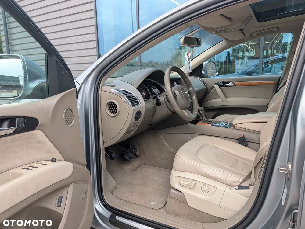 Audi Q7 3.0 TDI Quattro Tiptronic - 13