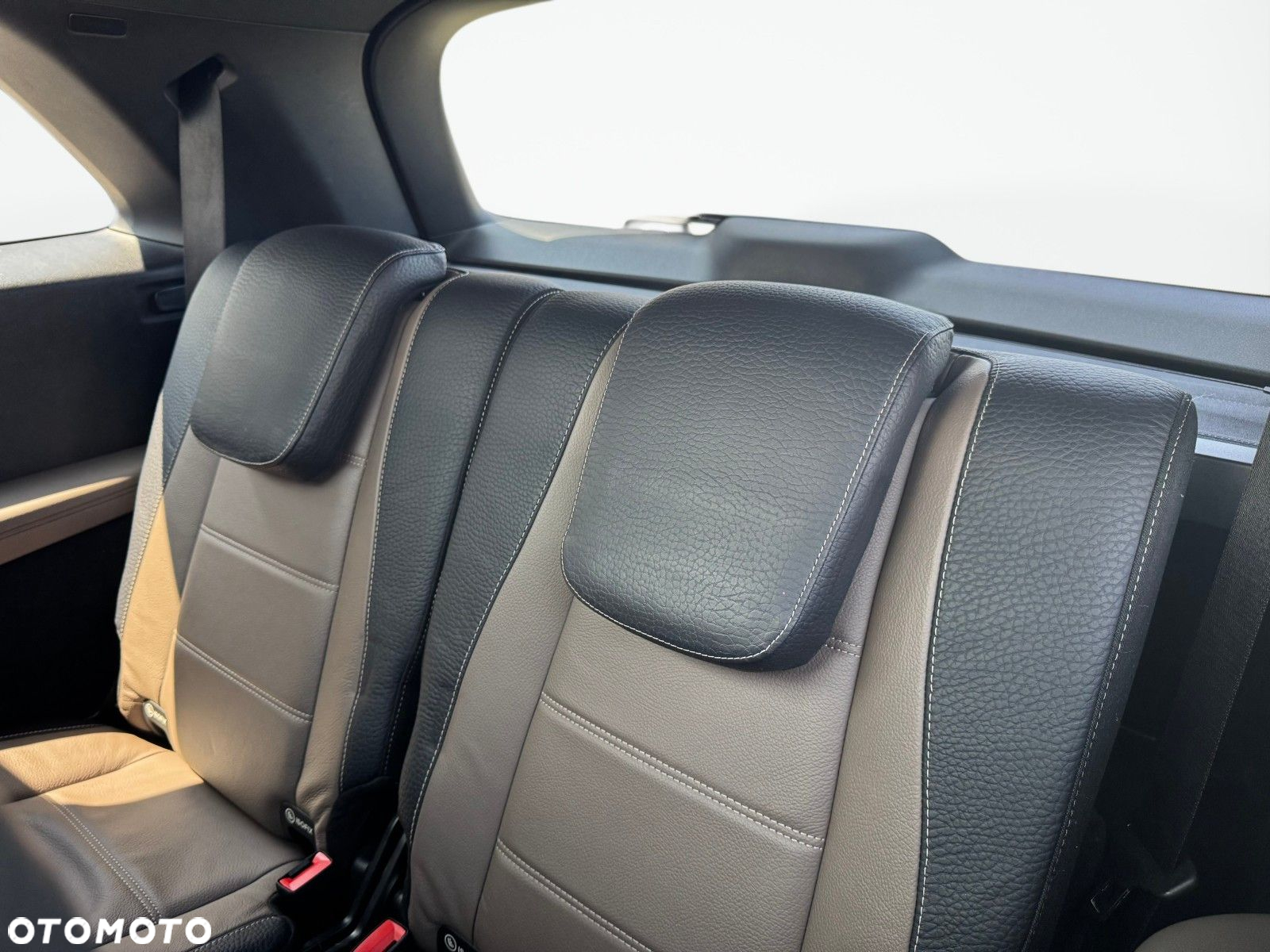Mercedes-Benz GLS - 14