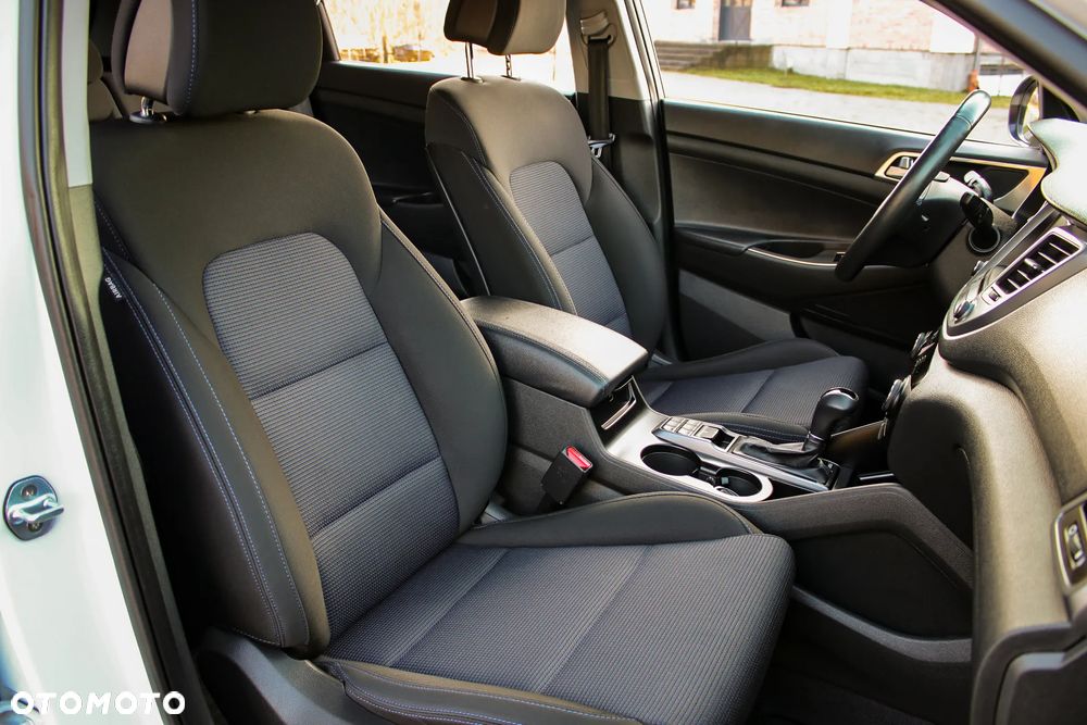 Hyundai Tucson 2.0 CRDI 4WD Automatik Premium - 17