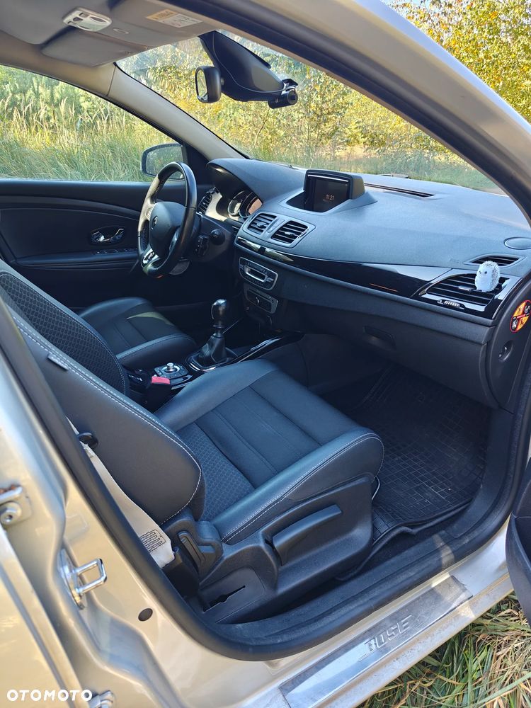 Renault Megane 2015 photo 4
