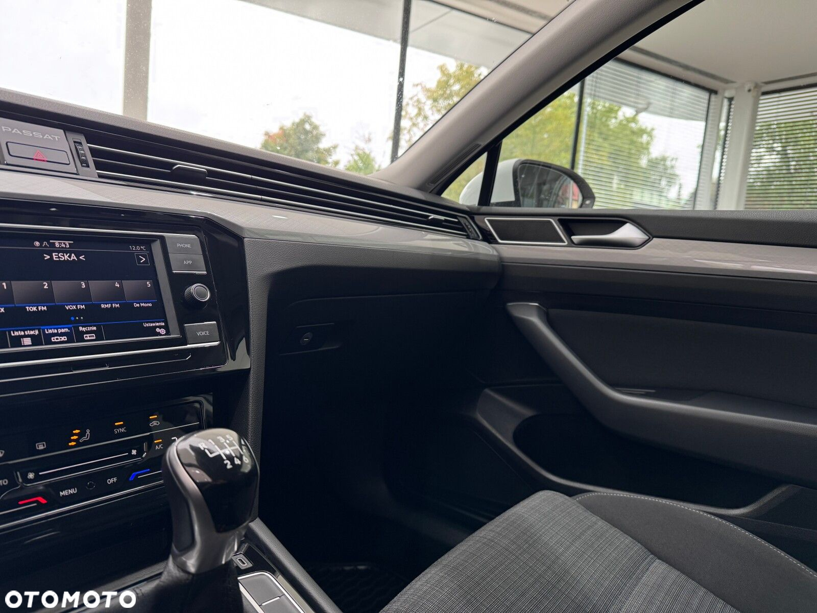 Volkswagen Passat 1.5 TSI EVO Business - 25