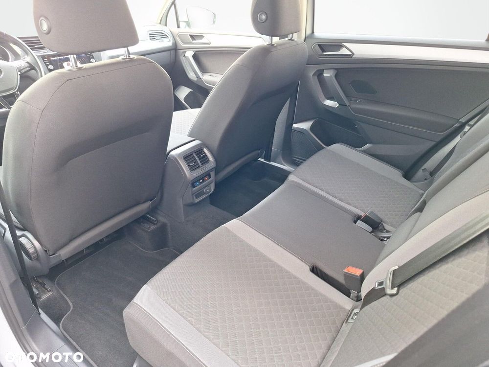 Volkswagen Tiguan Allspace 2.0 TDI SCR Trendline - 11
